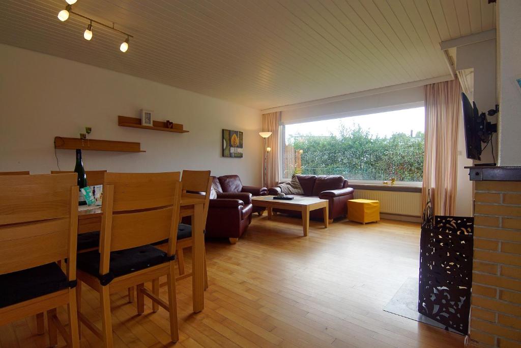 Maison de vacances Bungalow Hohes Riff Albatrosstr. 12, 26506 Norddeich