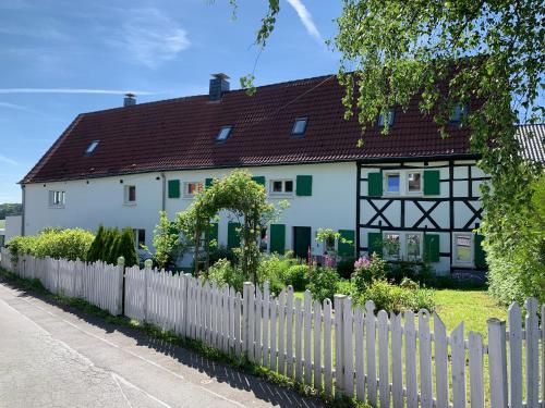 B&B / Chambre d'hôtes Buxhaus Buxhaus 6 Solingen