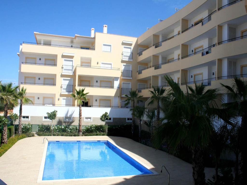 Appartement C02 - Luxury 3 Bed with Pool View Rua Cerro das Mós, Lote 2, Bloco B, 8600-714 Lagos