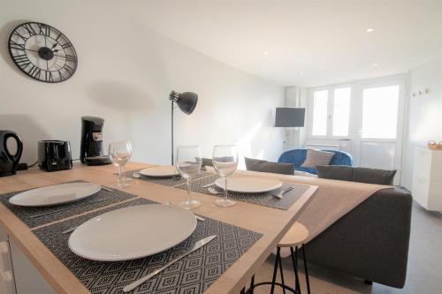 Appartement CABANA & Duplex 80 Place de la Pologne Saint-Bonnet-de-Joux