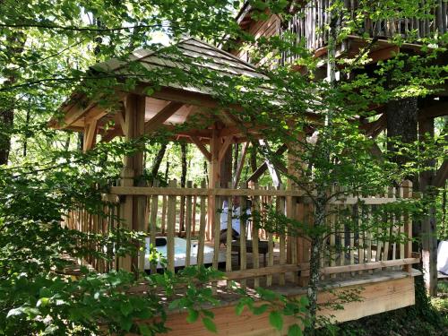 Cabane Perchée Spa Dordogne La Ferme de Sirguet Monsac france