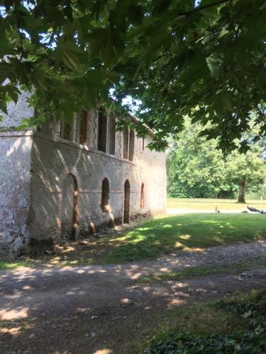 Cabanes et chambre à la Bernardiere Saint-Macaire-en-Mauges france