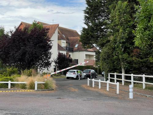 Appartement Cabourg plage à 200m plage Bat 3 RDC 38 Avenue Charles de Gaulle Cabourg