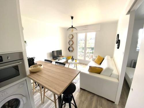 Appartement Cabourg T2 tout neuf Accès direct mer Grand balcon 38 Avenue Charles de Gaulle Cabourg