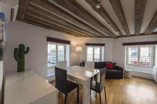 Appartement Cactus 42 Rue des Blancs Manteaux Paris