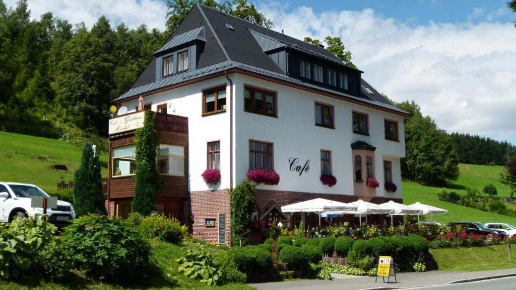 Maison d'hôtes Café & Gästehaus Reichel 10B Niederschlag, 09471 Bärenstein