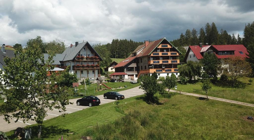 Maison d'hôtes Café-Pension Feldbergblick Schwärzenbach 19, 79822 Titisee-Neustadt