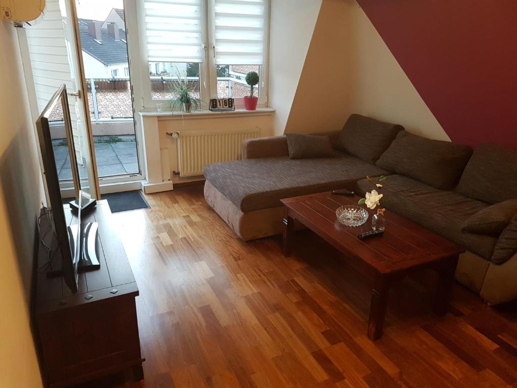 Appartement Calabria Nr 3 163 Oberhausener Straße, 45476 Mülheim