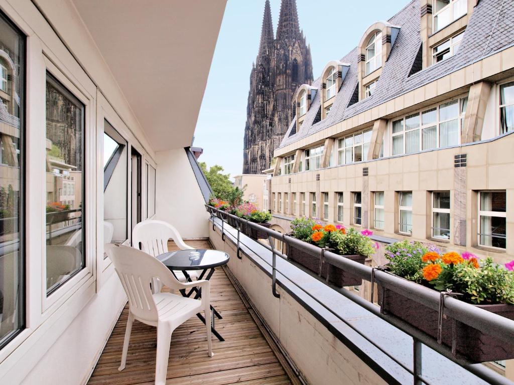 Hôtel Callas am Dom Hohe Strasse 137, 50667 Cologne