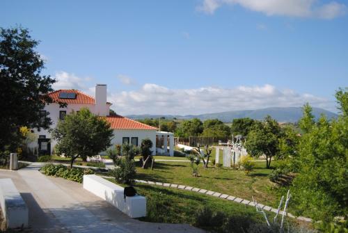 CAMBEIROS - Guest House Aldeia Gavinha portugal