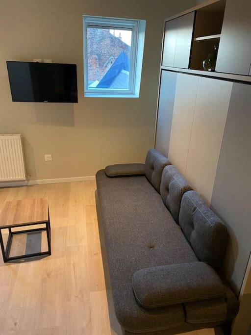 Appartement Cambrai:studio style loft 23 Rue Saint-Fiacre, 59400 Cambrai