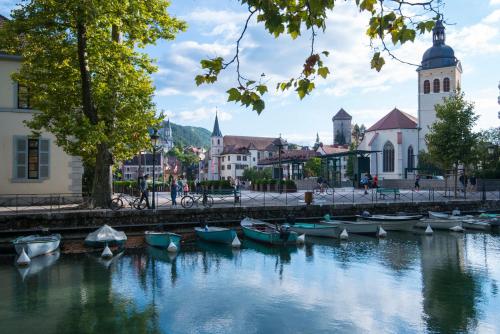 Hôtel Campanile Annecy - Cran Gevrier 4 Impasse Des Crets Annecy