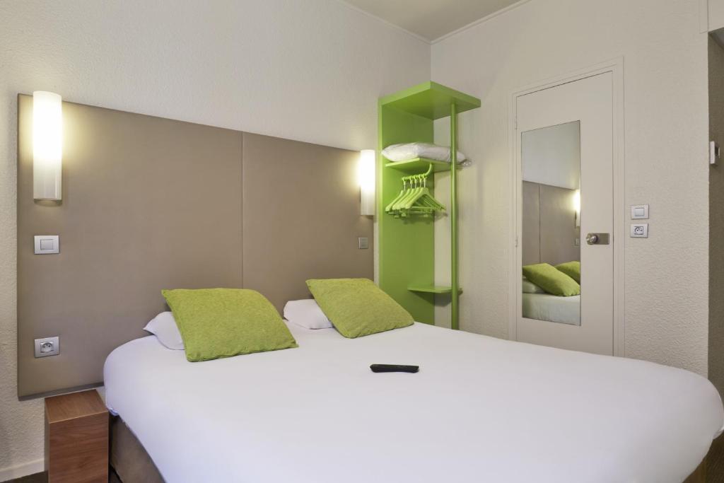 Hôtel Campanile Paris Ouest - Porte de Champerret Levallois 72 Rue Marius Aufan, 92300 Levallois-Perret