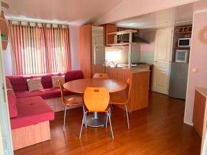 Agréable mobile-home sans vis-à-vis, 3 chambres