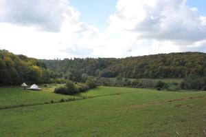 Camping Air de Camping - Chemin de Traverse 9 CHEMIN DU VAL CLAVIN 52160 Auberive Champagne-Ardenne