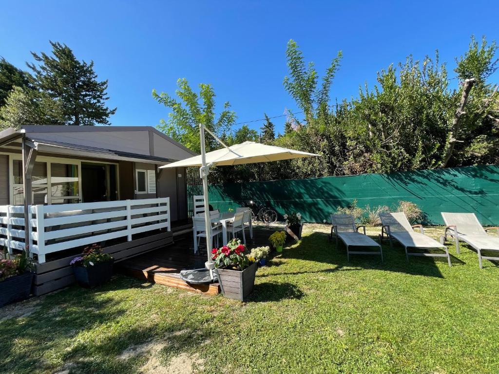 Camping Avignon, joli chalet en campagne très proche de la ville 125 Chemin du Puy 84000 Avignon