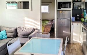 Awesome caravan in La bernerie en retz with Indoor swimming pool, Heated swimming pool and 2 Bedrooms