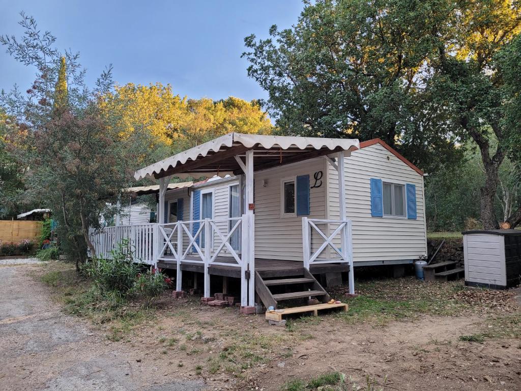bungalow dans camping familial Las Planes, 66740 Villelongue-dels-Monts