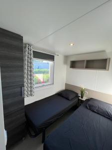 Camping 4* le lacs des Rêves vue sur baie