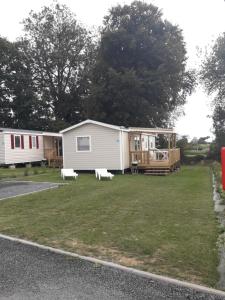 CAMPING 4 MOBIL HOME Priver