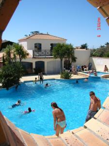 Camping Camping Barataud 680 rue des seulières camping barataud 17650 Saint-Denis-dʼOléron -1