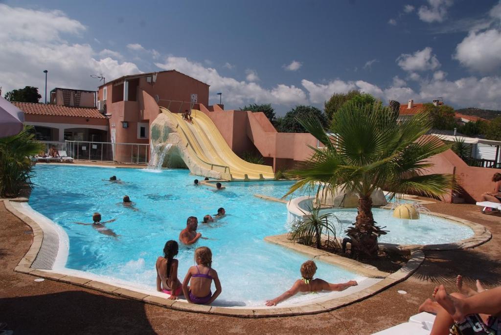 Camping Camping Clau Mar Jo 895 Chemin de Benat 83230 Bormes-les-Mimosas