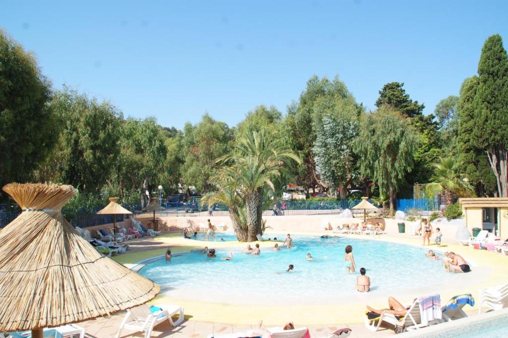 Camping Camping de la Baie Boulevard Pasteur 83240 Cavalaire-sur-Mer