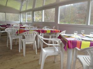 Camping Du Pont De St Gal