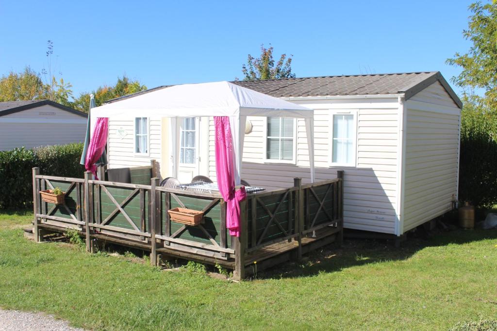 Camping du Pontis Le Pontis, 24320 Verteillac