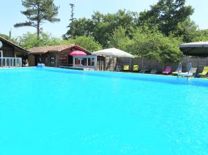 Camping familial les chalets d'Uza