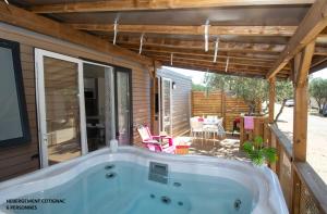 Camping Camping International d'Aups 495, route de Fox Amphoux 83630 Aups Provence-Alpes-Côte d\'Azur