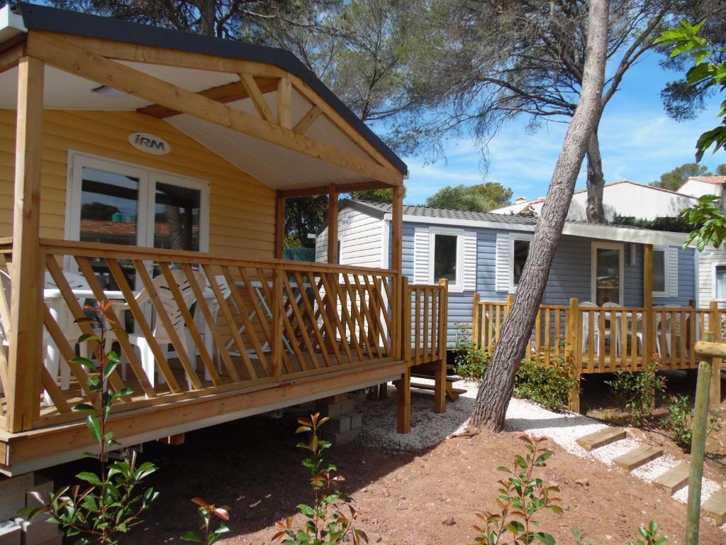 Camping Camping l'Eléphant 300 Avenue de Boulouris 83700 Saint-Raphaël