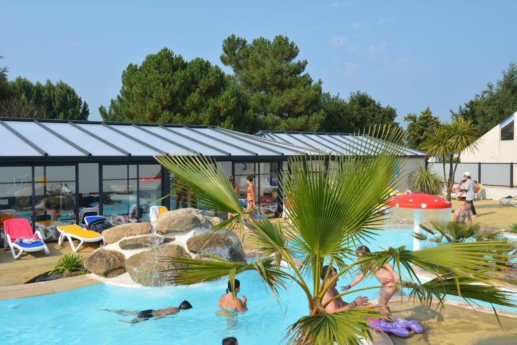 Camping Camping La Touesse 171 rue Ville Géhan 35800 Saint-Lunaire