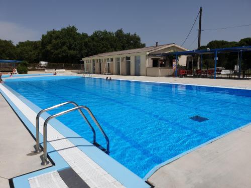CAMPING LE BEL AIR mobil home LE PALMIER 4 personnes