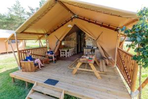 Camping le Lac de Thoux