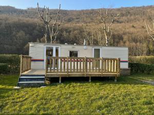 Camping Camping Les Bateaux 95 Quai Edgard Quinet 08500 Revin Champagne-Ardenne