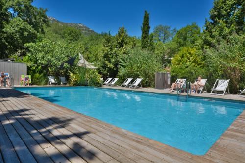 Camping Les Cent Chênes