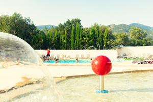 Camping Les Chênes Rouges