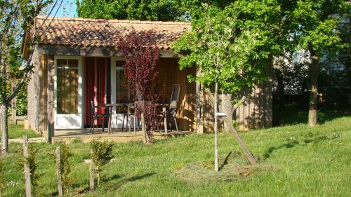 CAMPING LES GRAVES