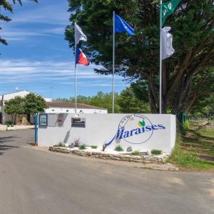 Camping Camping Les Maraises 7 Chemin des Salieres 17410 Saint-Martin-de-Ré -1