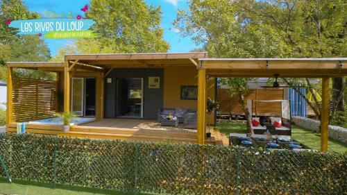 Camping Les Rives du Loup