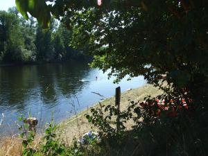 Camping Camping Magali Plage Les bourgnoux 19120 Liourdres Limousin