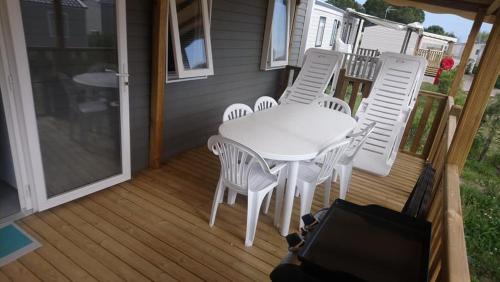 Camping MAR ESTANG face plage