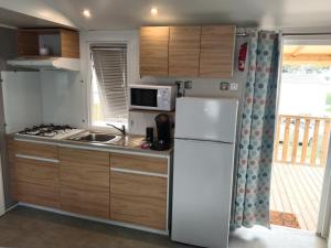 Camping MAR ESTANG face plage