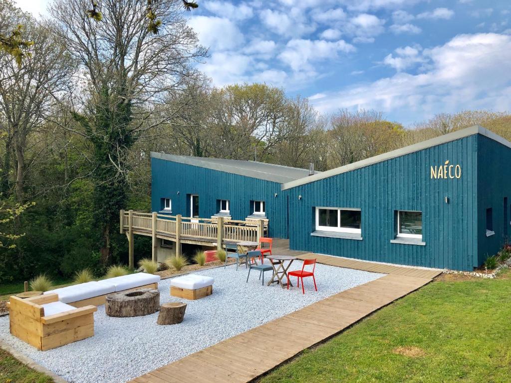 Camping Naéco Audierne Bois de Locquéran 3 Rue Des Lavandières, 29780 Plouhinec