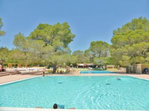 Camping Carazur Mobilhomes Camping Fréjus 1880 Route Departementale 4 83600 Fréjus Provence-Alpes-Côte d\'Azur