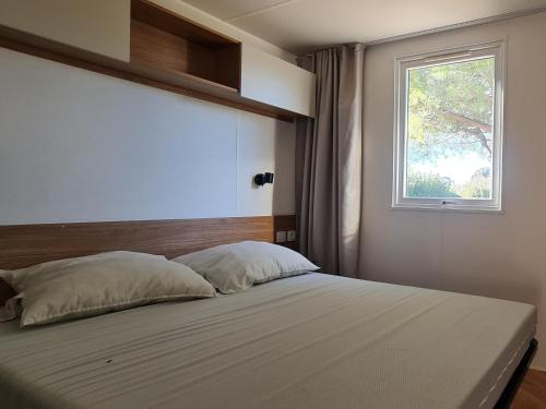 Casita Camping Le Lac des Rêves 8 personnes et climatisé