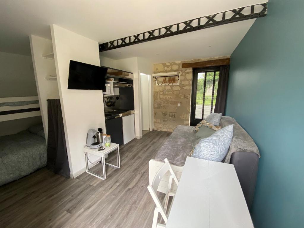 Cathy & David-Mobile Home 11-Camping Novela 11210 Port-la-Nouvelle