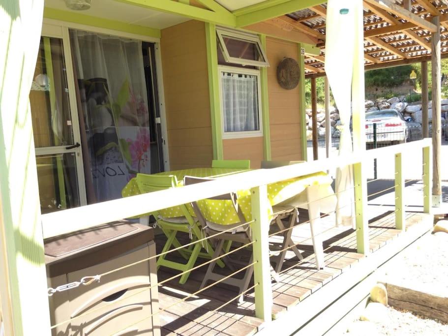 Camping Chalet à deux pas de la plage Chemin du Four À Chaux 13500 Martigues