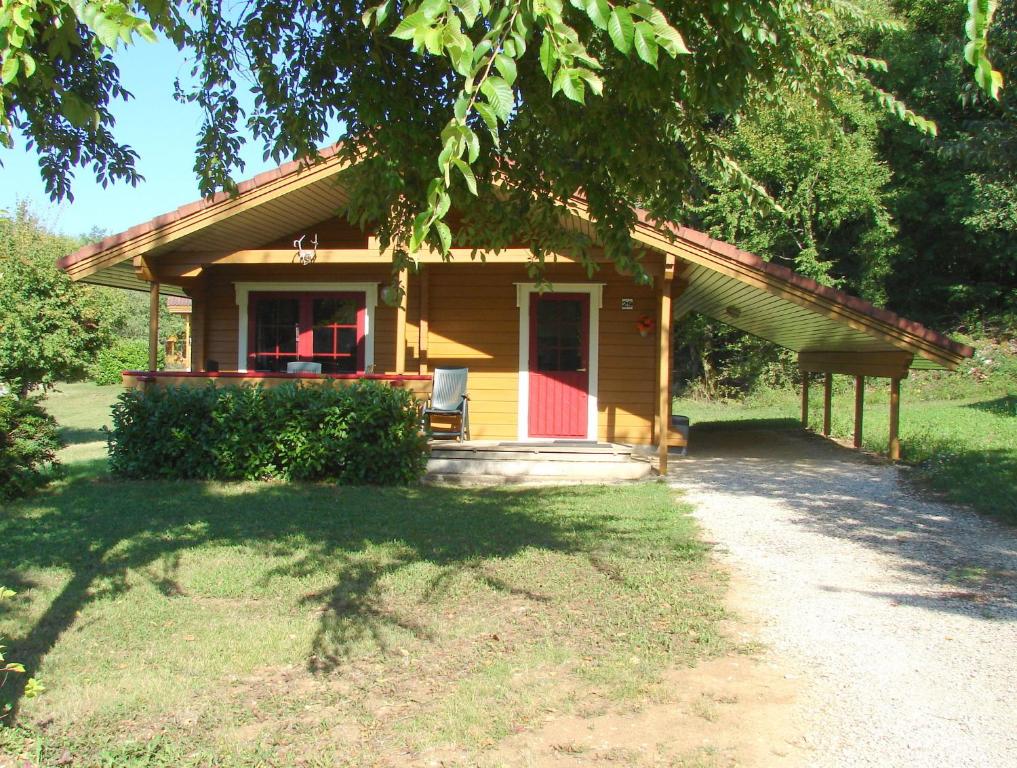 Camping Chalet Cahors - 4 pers. Le Reynou et Clos del Capré 46700 Mauroux